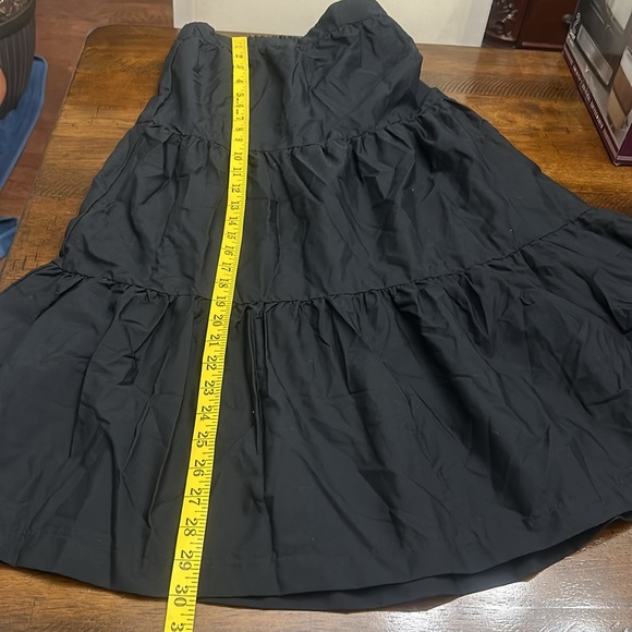 H&M Skirt - Picture 9 of 10